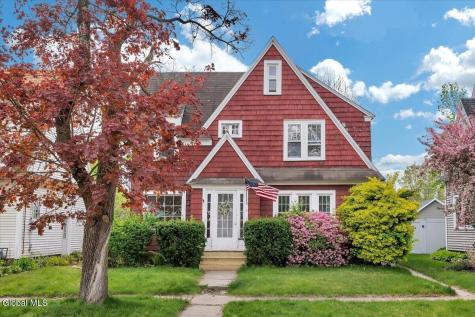 3 Wallace Street Scotia NY 12302