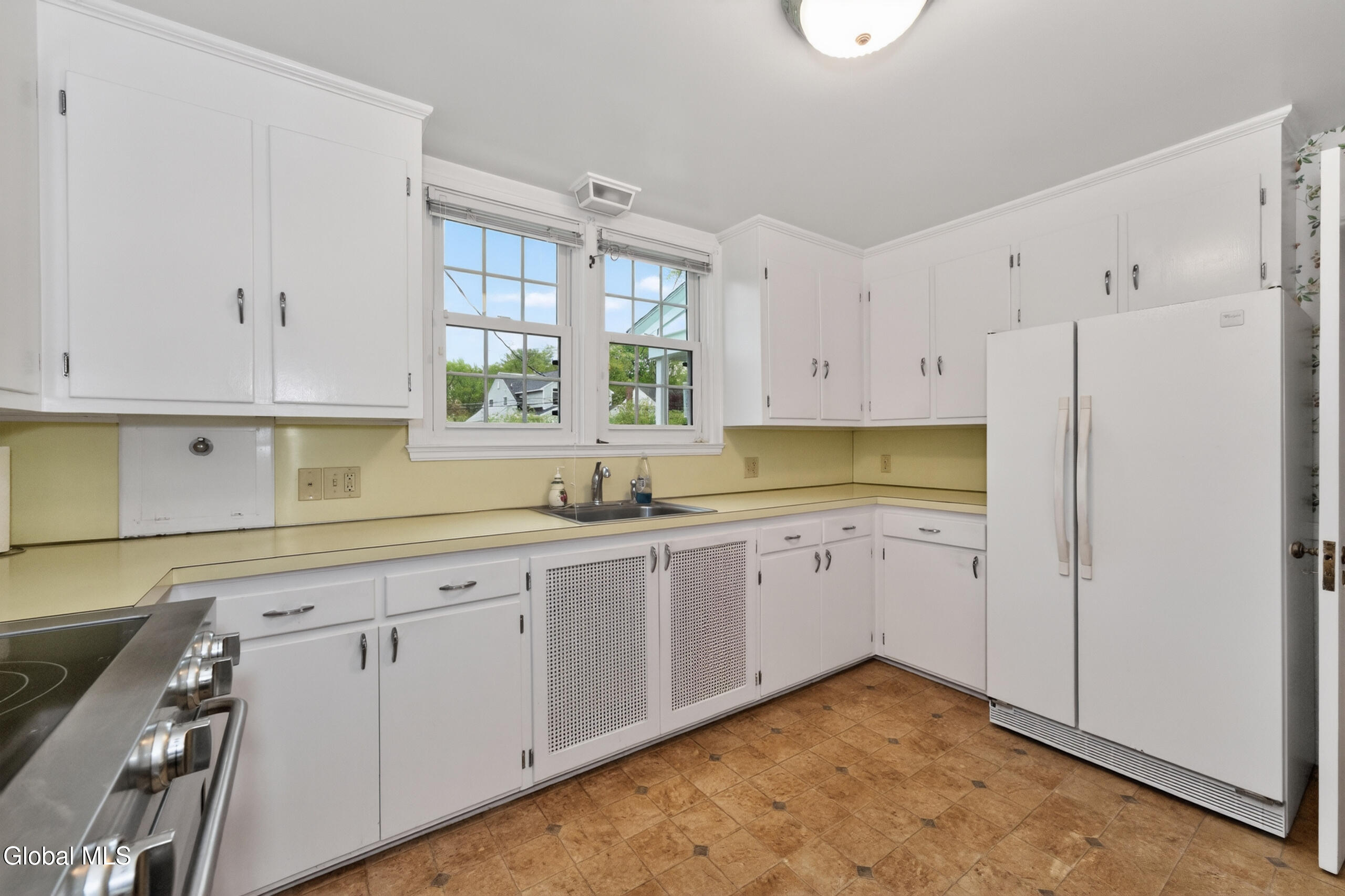 57 Burhans Place Delmar NY 12054