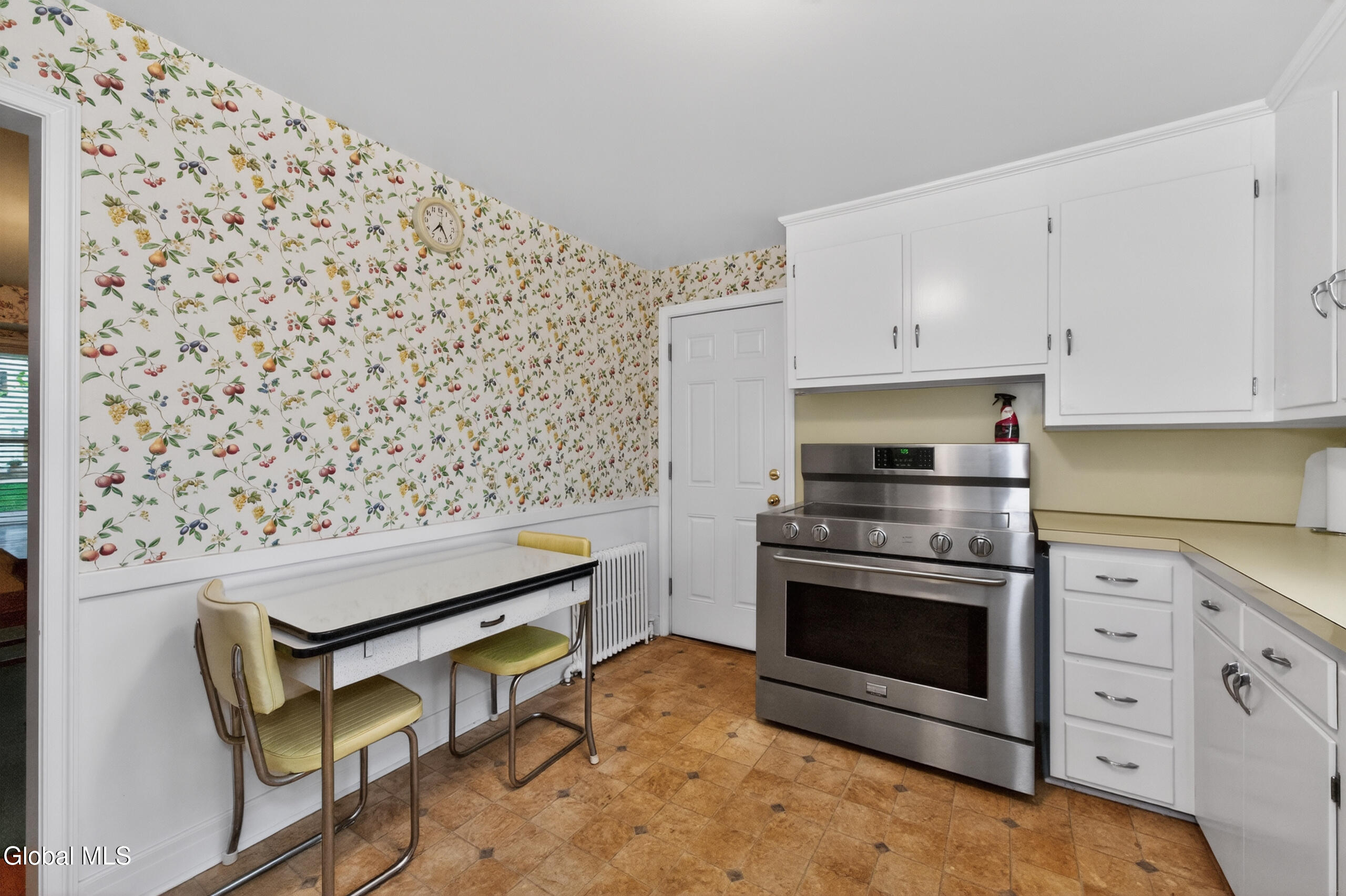57 Burhans Place Delmar NY 12054