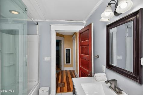 14 Hawk Street Scotia NY 12302