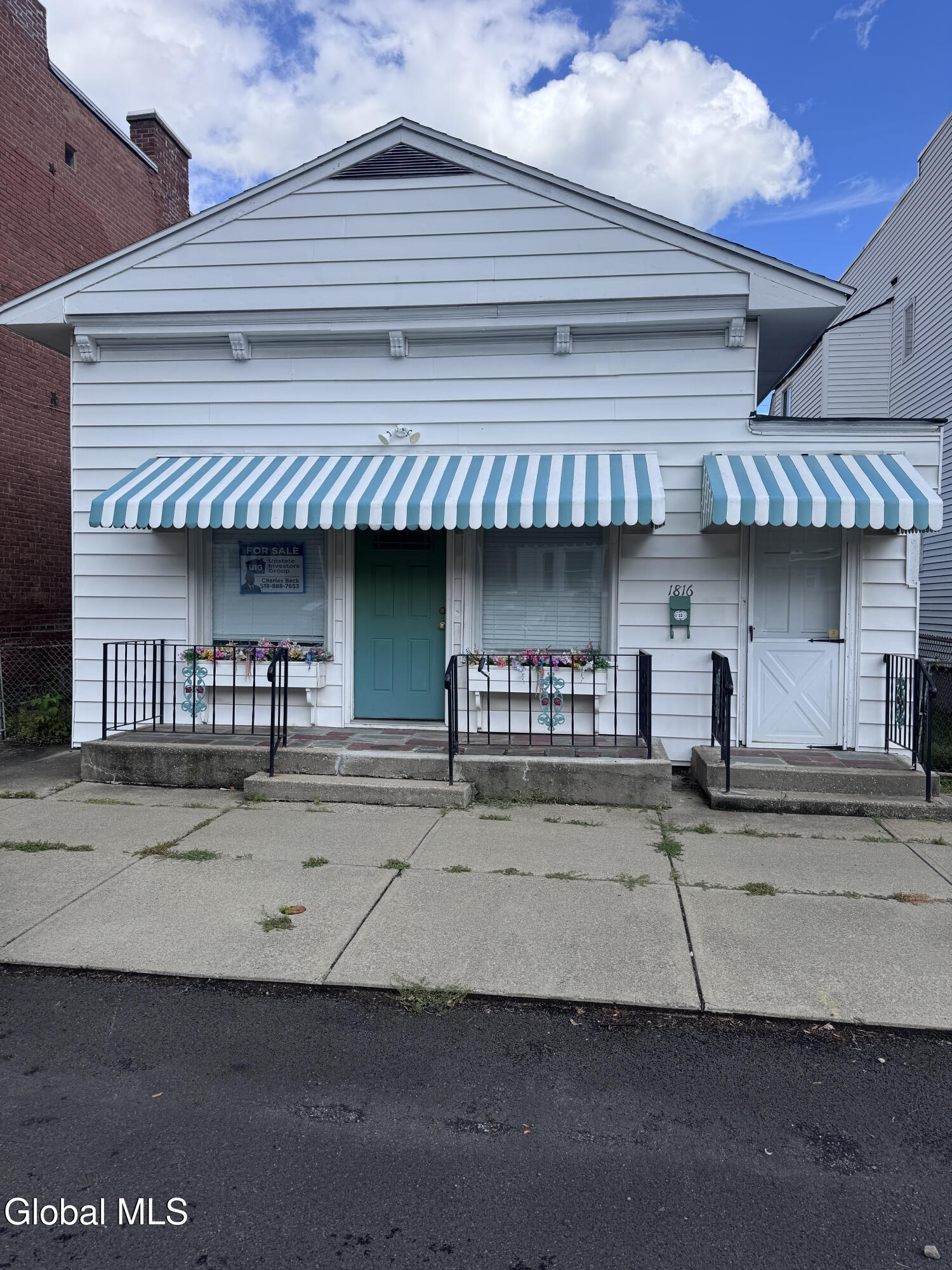 1816 4th Avenue Watervliet NY 12189