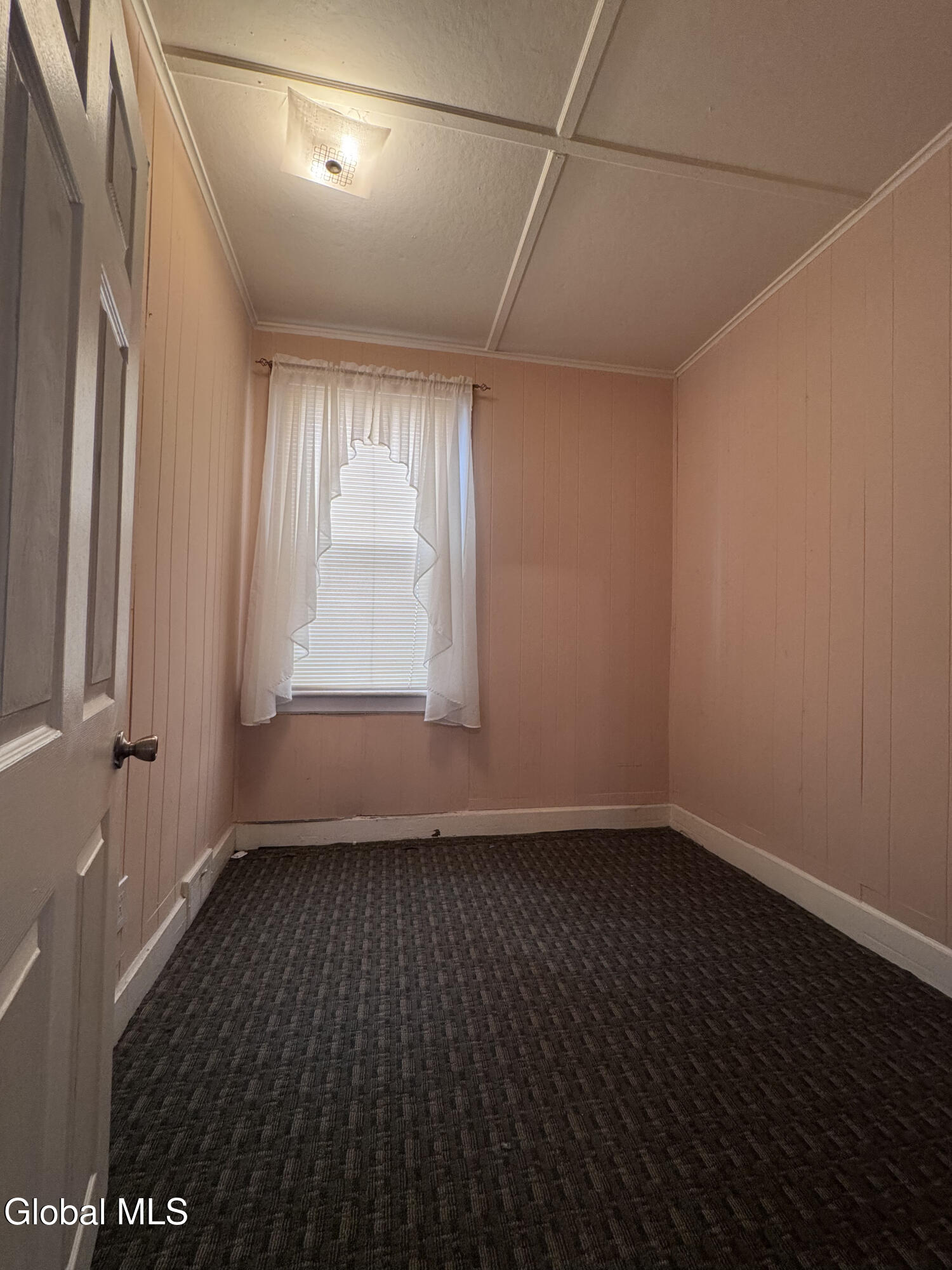 1816 4th Avenue Watervliet NY 12189