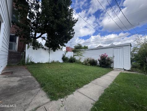1816 4th Avenue Watervliet NY 12189