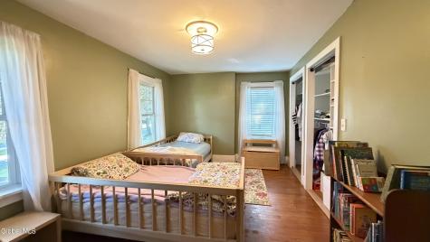 1505 Van Antwerp Road Niskayuna NY 12309