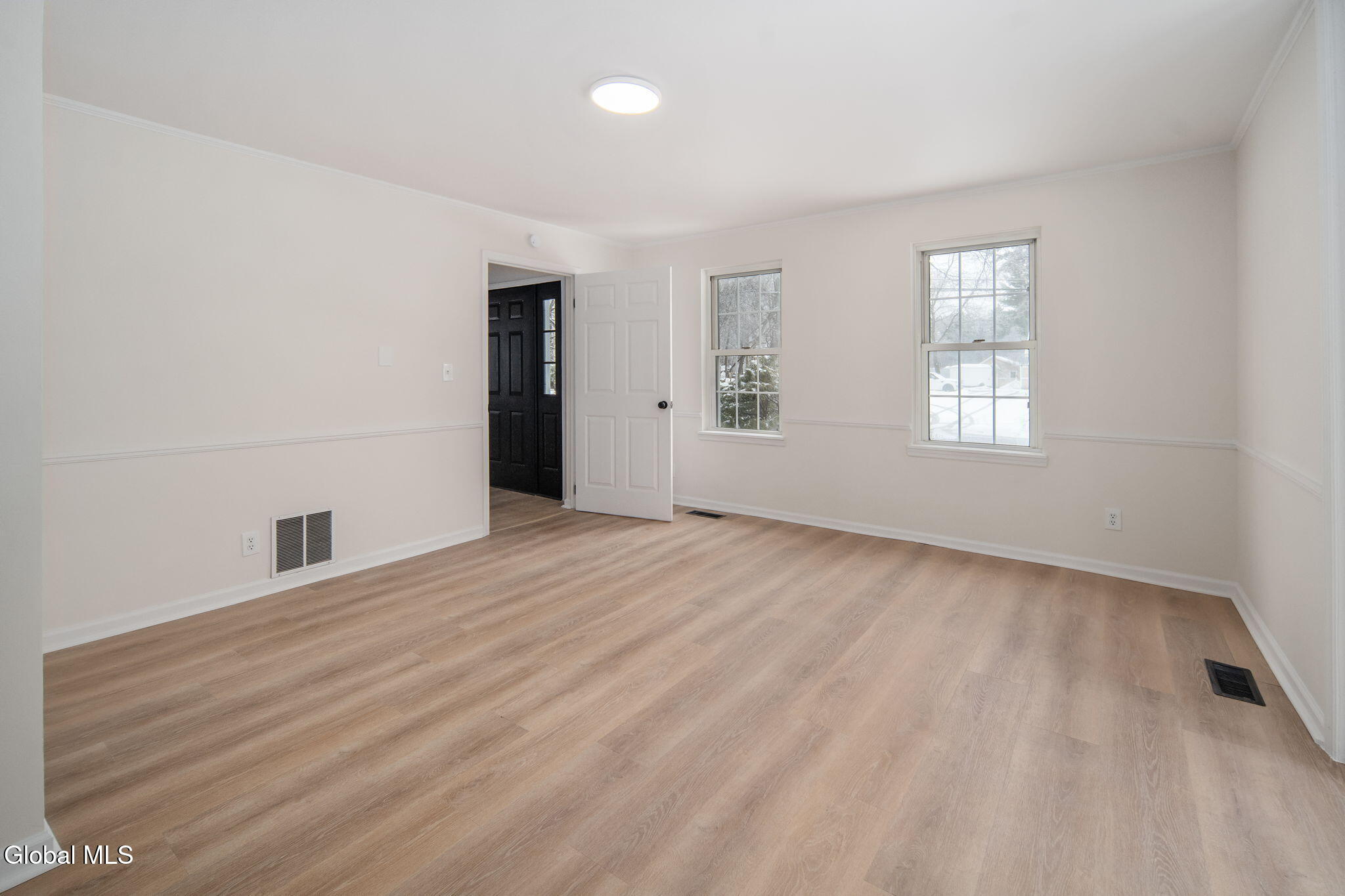 747 New York 146a Clifton Park NY 12065