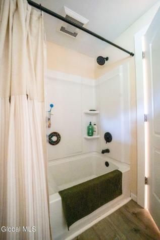 18 W Skyview Drive Cohoes NY 12047