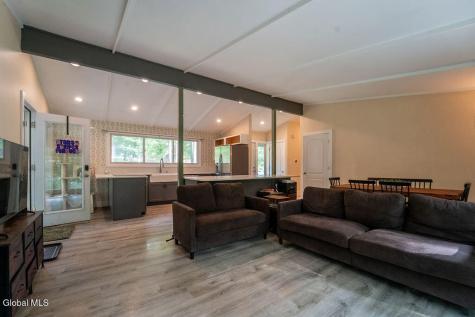 18 W Skyview Drive Cohoes NY 12047