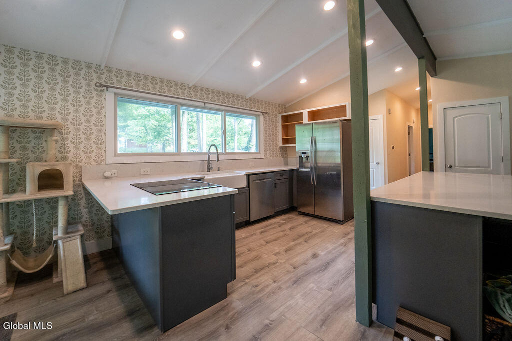 18 W Skyview Drive Cohoes NY 12047