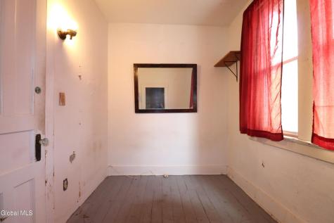 10 Daggett Terrace Schenectady NY 12307