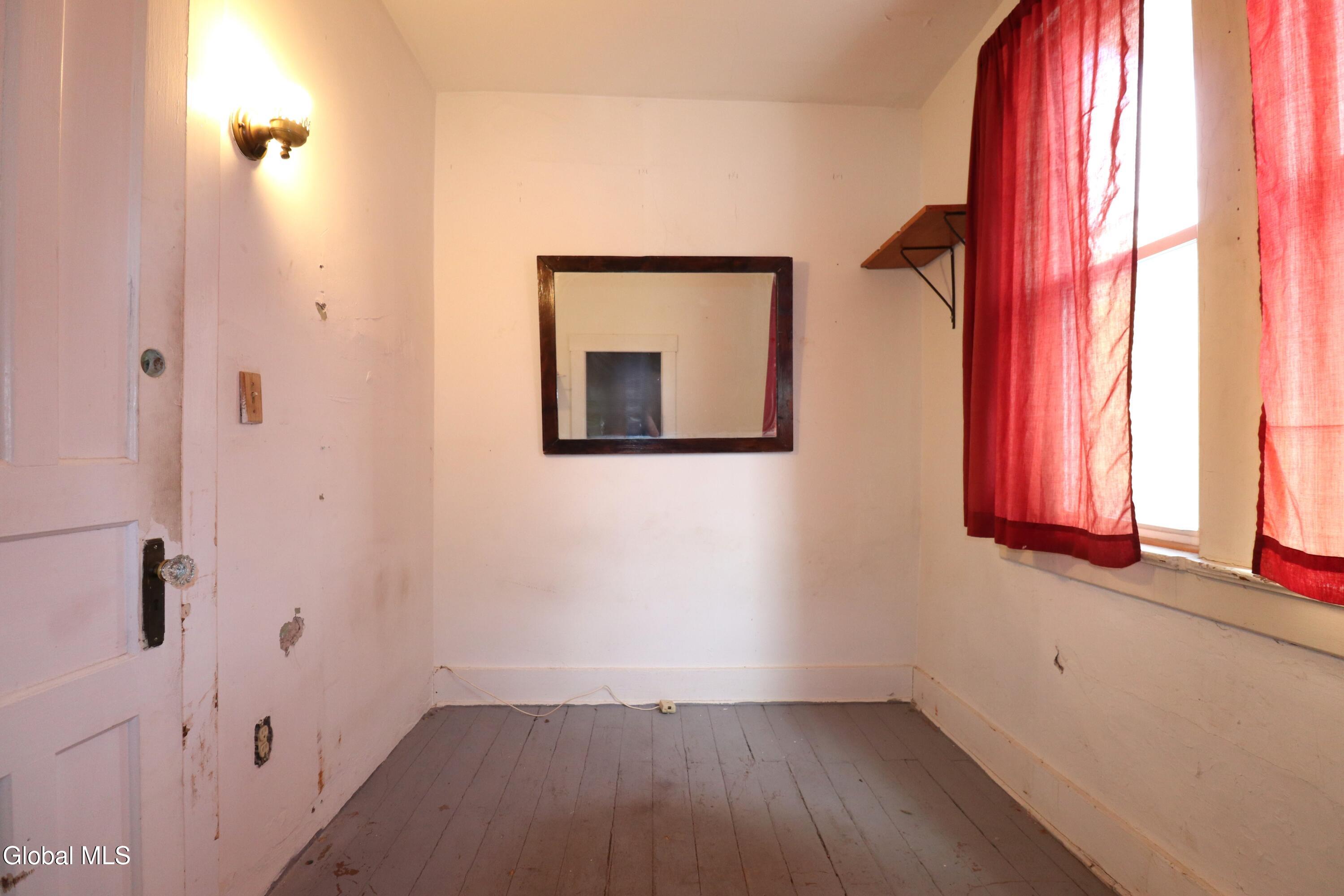 10 Daggett Terrace Schenectady NY 12307