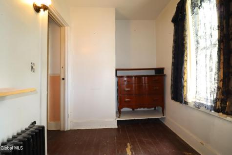 10 Daggett Terrace Schenectady NY 12307