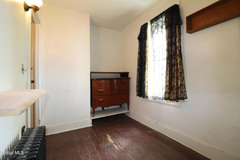 10 Daggett Terrace Schenectady NY 12307