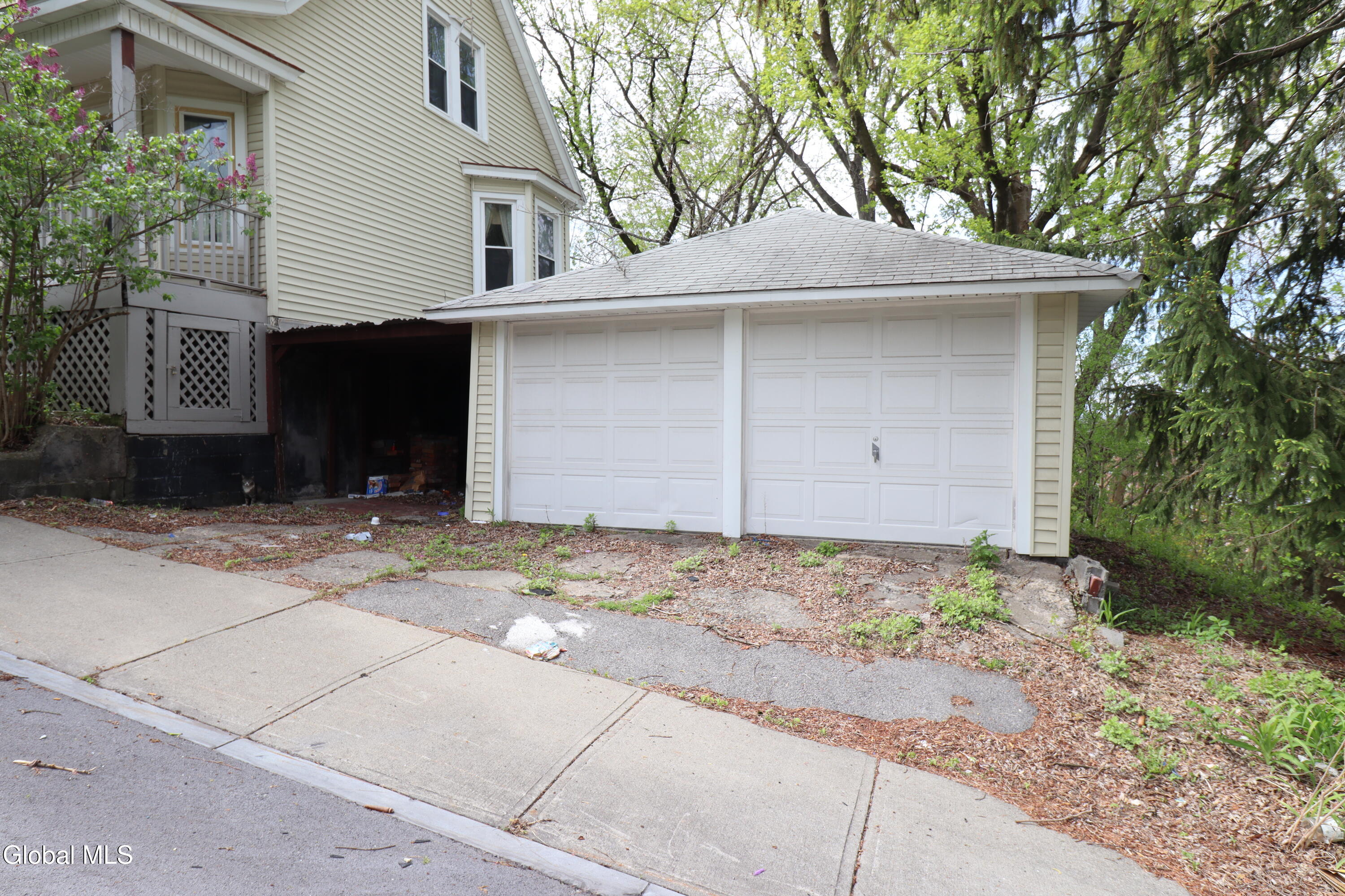10 Daggett Terrace Schenectady NY 12307