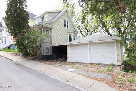 10 Daggett Terrace Schenectady NY 12307