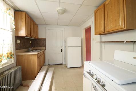 10 Daggett Terrace Schenectady NY 12307