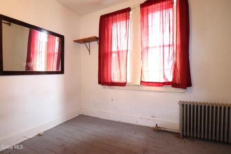 10 Daggett Terrace Schenectady NY 12307