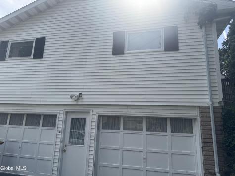 16 Judd Lane Wynantskill NY 12198