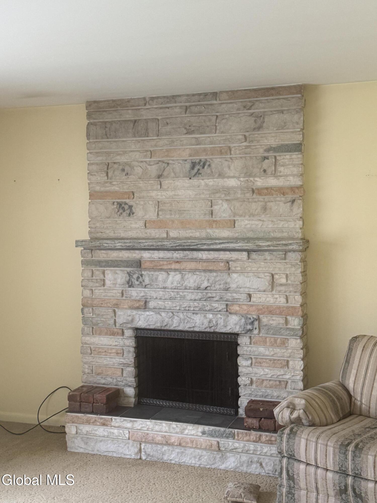 16 Judd Lane Wynantskill NY 12198