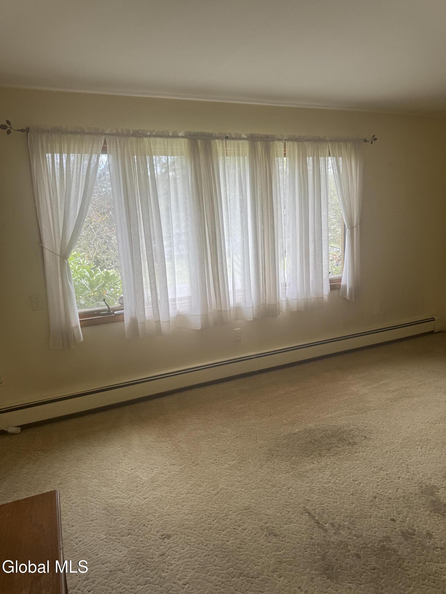 16 Judd Lane Wynantskill NY 12198