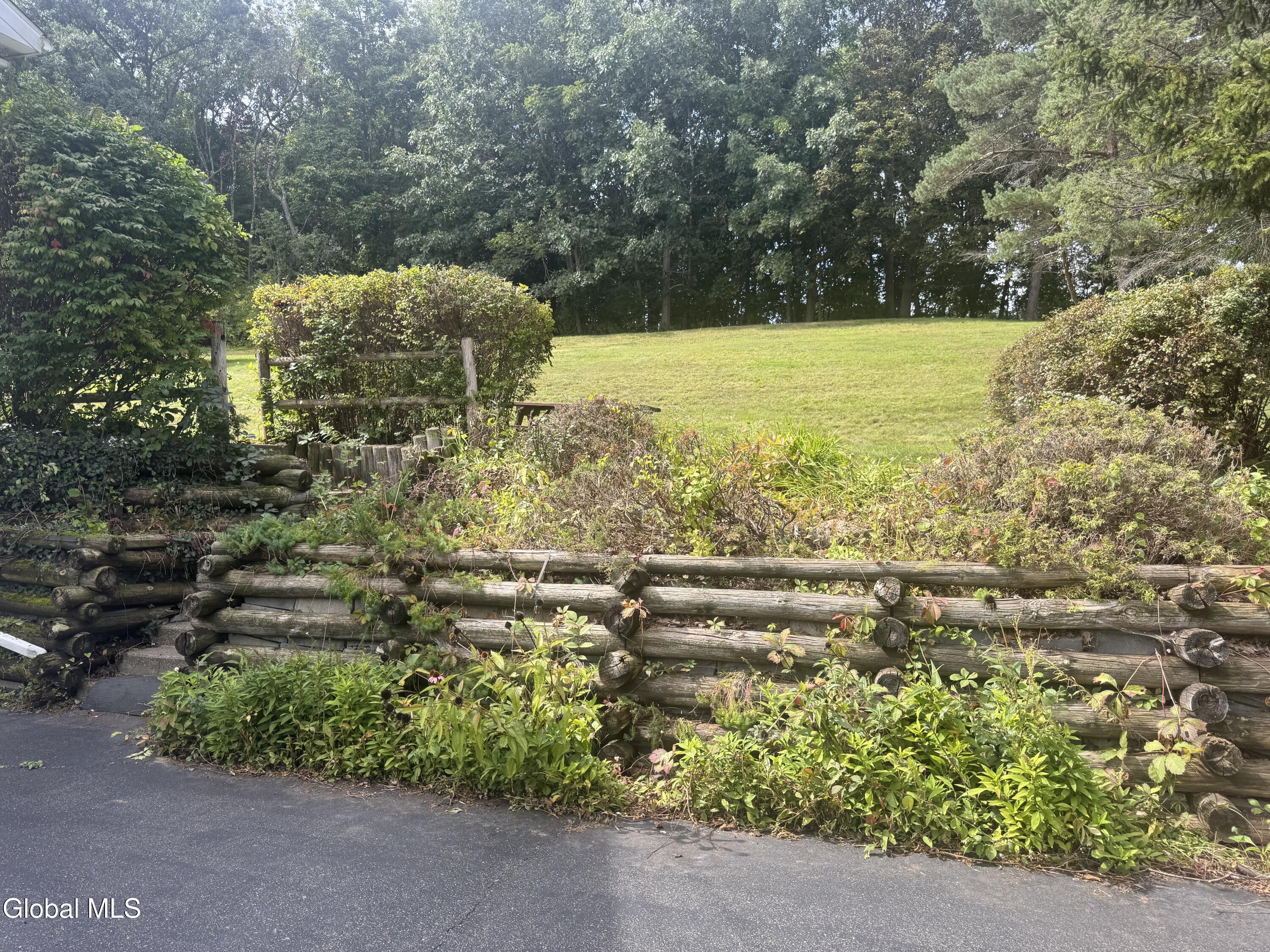 16 Judd Lane Wynantskill NY 12198
