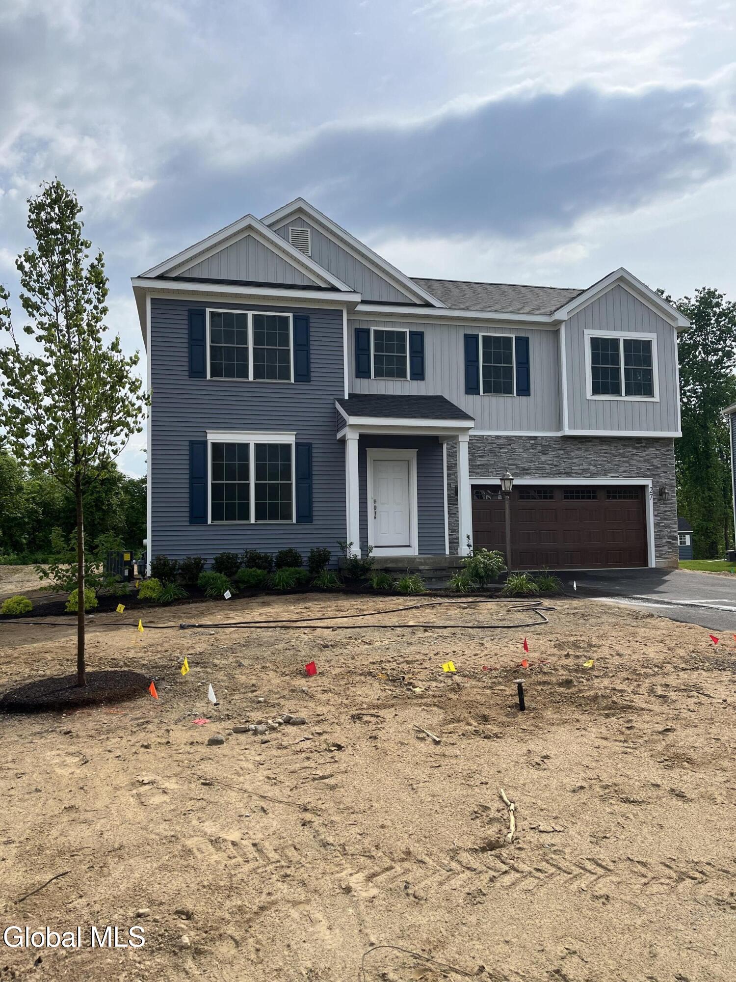 8 Windrow Way Mechanicville NY 12118