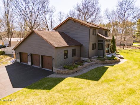 25 Kimberly Lane Moreau NY 12828