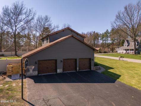 25 Kimberly Lane Moreau NY 12828
