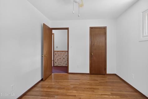 618 Via Ponderosa Schenectady NY 12303