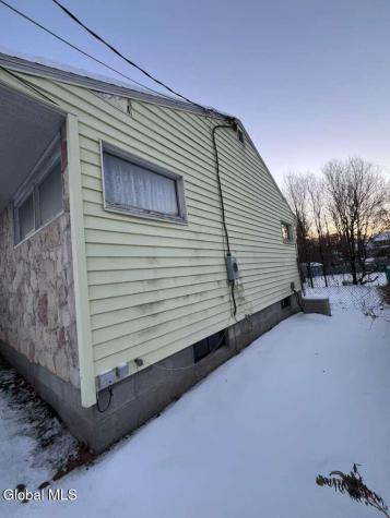 72 Cordell Road Niskayuna NY 12304