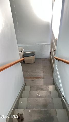 1063 Raymond Street Schenectady NY 12308