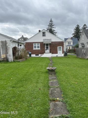 1063 Raymond Street Schenectady NY 12308