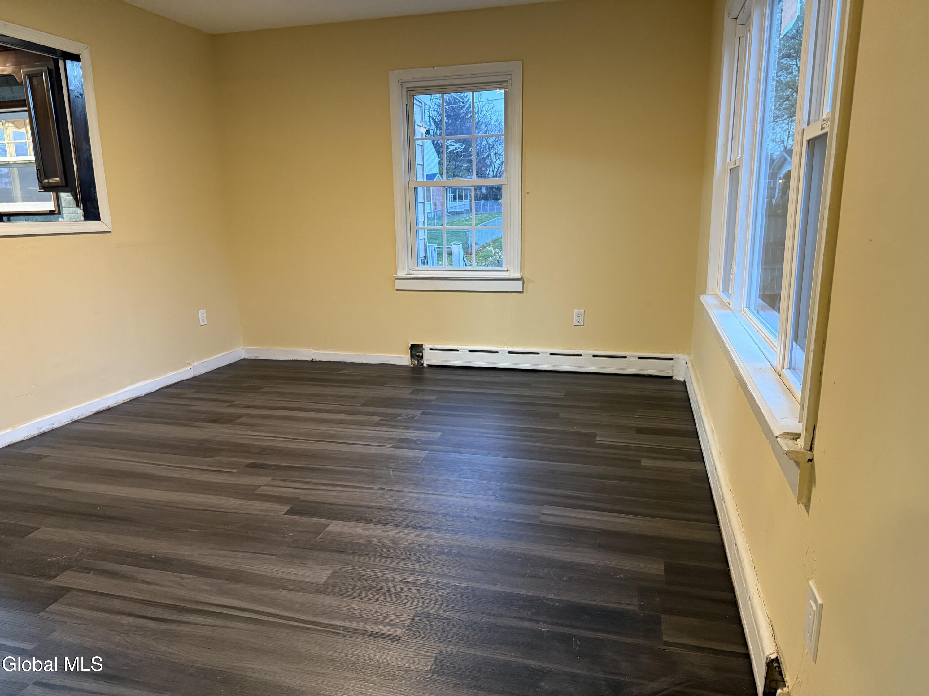 35 Conliss Avenue Cohoes NY 12047