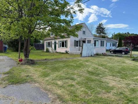 35 Conliss Avenue Cohoes NY 12047