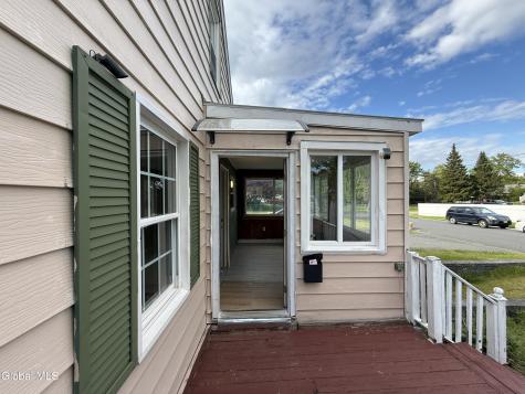 35 Conliss Avenue Cohoes NY 12047