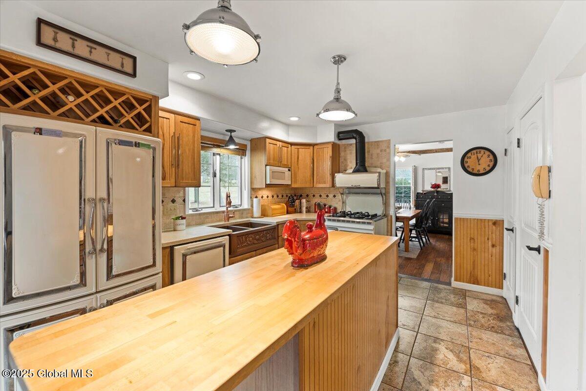 155 Andrews Road Sloansville NY 12160