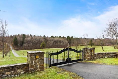 155 Andrews Road Sloansville NY 12160
