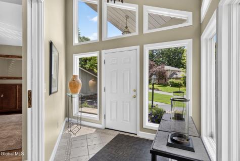22 Olive Tree Lane Albany NY 12208