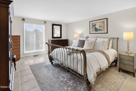 22 Olive Tree Lane Albany NY 12208
