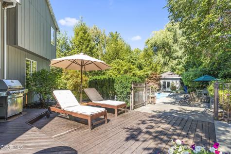 22 Olive Tree Lane Albany NY 12208