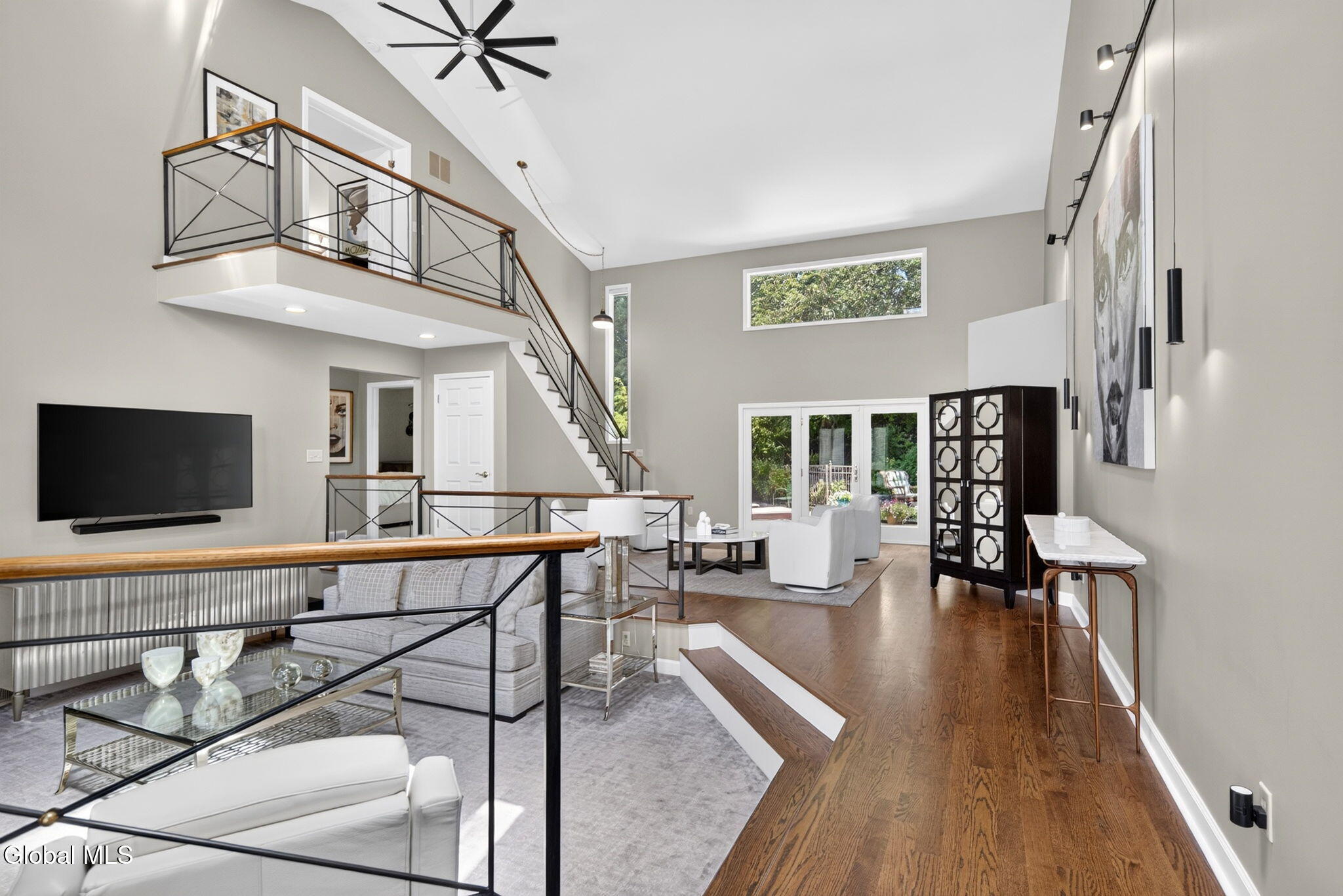 22 Olive Tree Lane Albany NY 12208