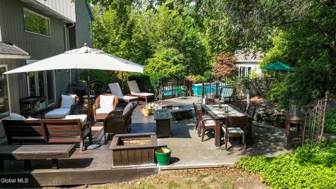 22 Olive Tree Lane Albany NY 12208