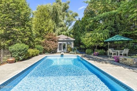 22 Olive Tree Lane Albany NY 12208