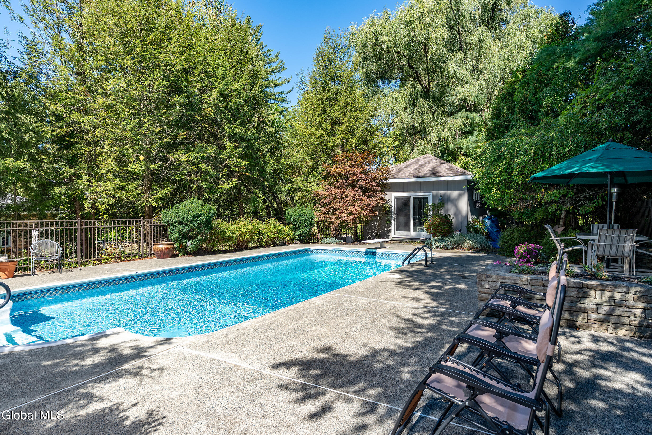 22 Olive Tree Lane Albany NY 12208