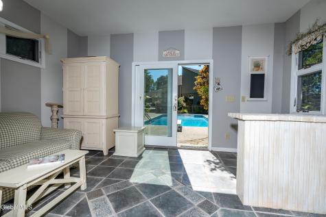 22 Olive Tree Lane Albany NY 12208