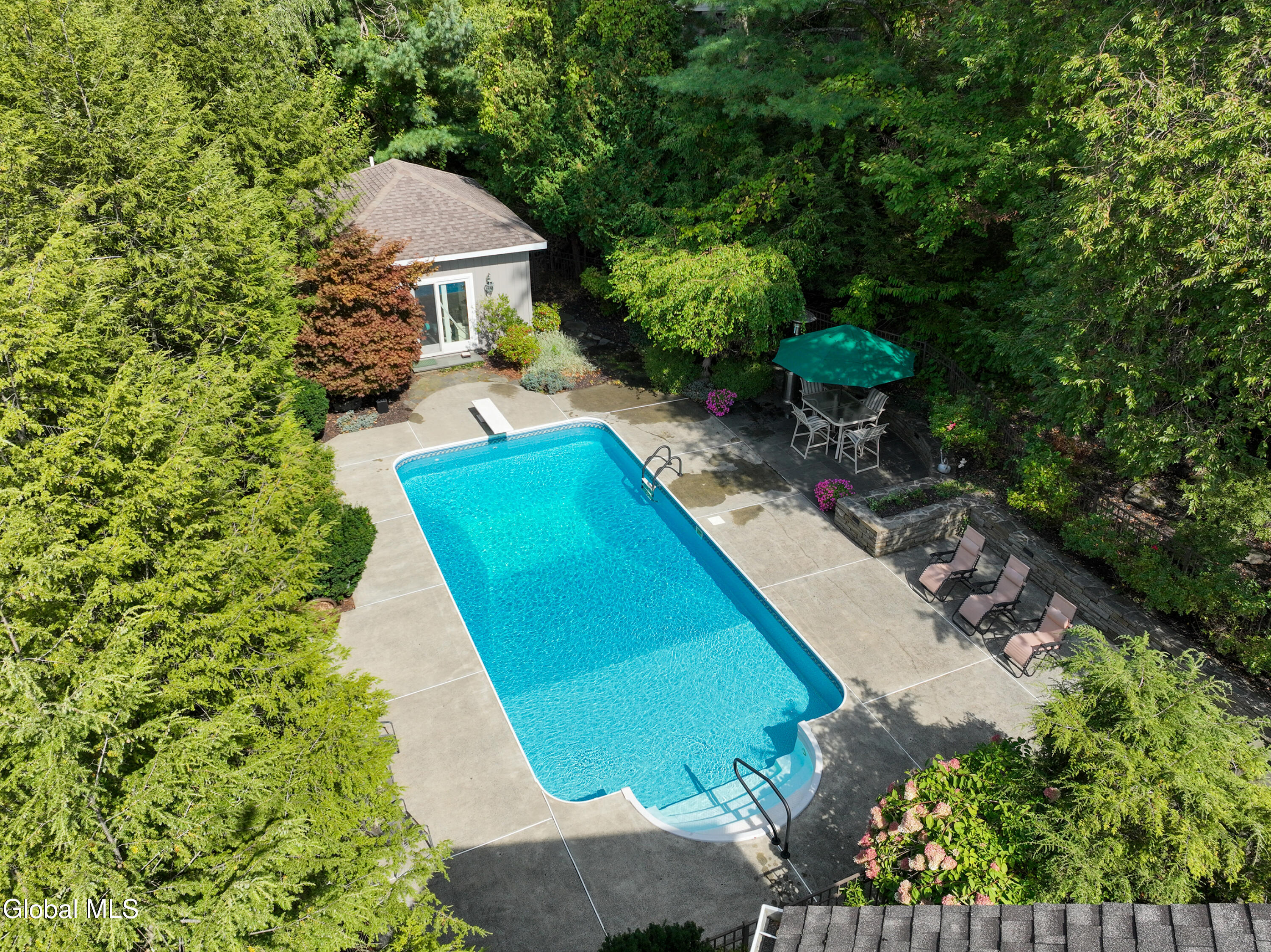 22 Olive Tree Lane Albany NY 12208