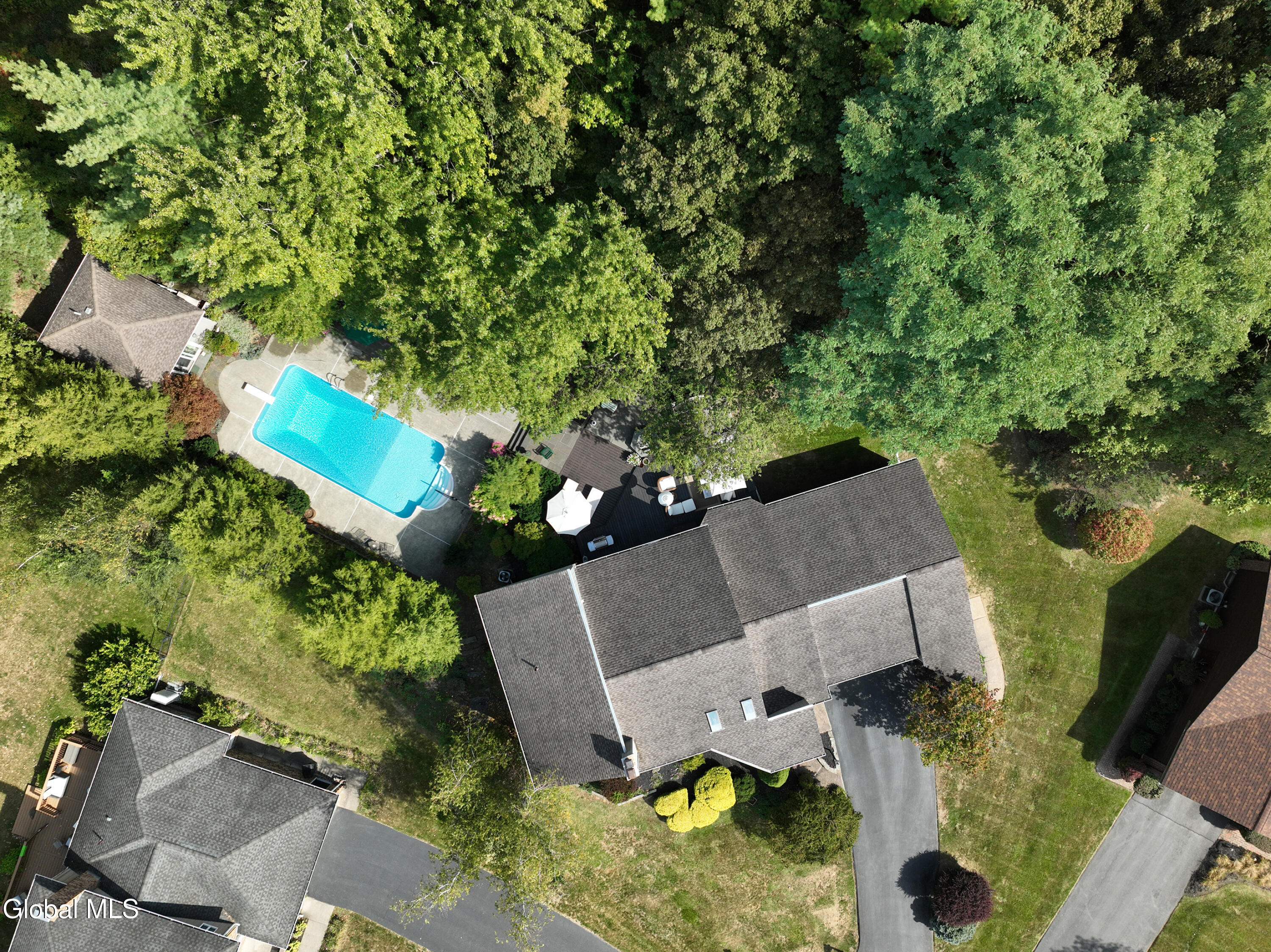 22 Olive Tree Lane Albany NY 12208