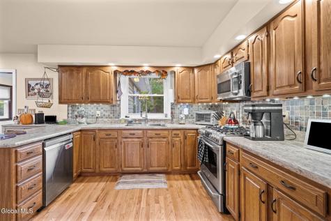 25 Nottingham Drive Queensbury NY 12804