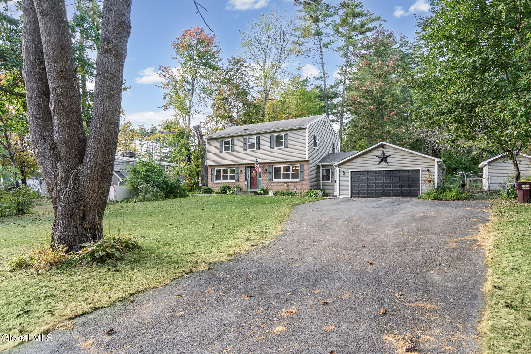 25 Nottingham Drive Queensbury NY 12804