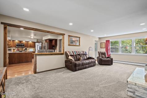 25 Nottingham Drive Queensbury NY 12804