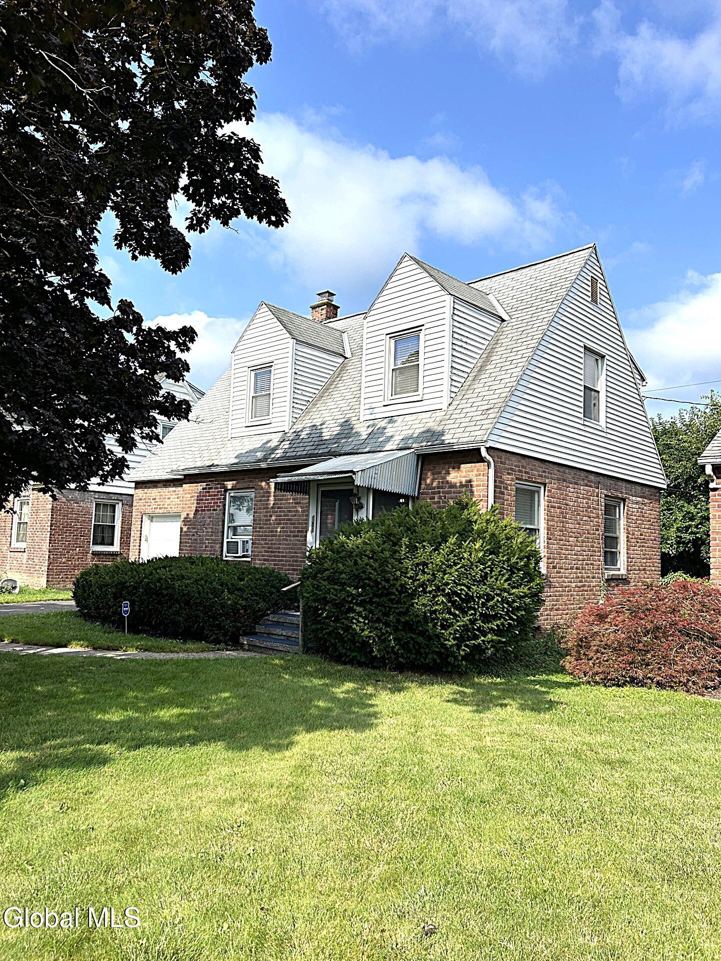 181 Hollywood Avenue Albany NY 12209